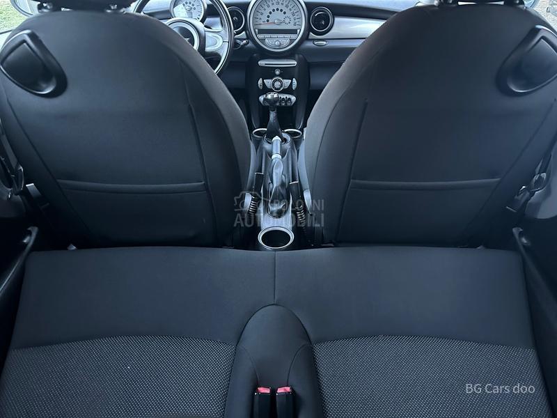 MINI Cooper 1.6D