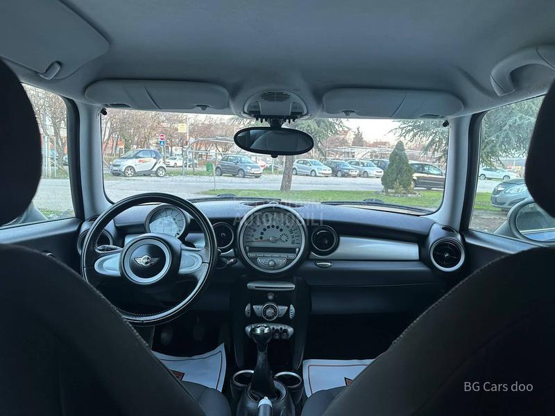 MINI Cooper 1.6D