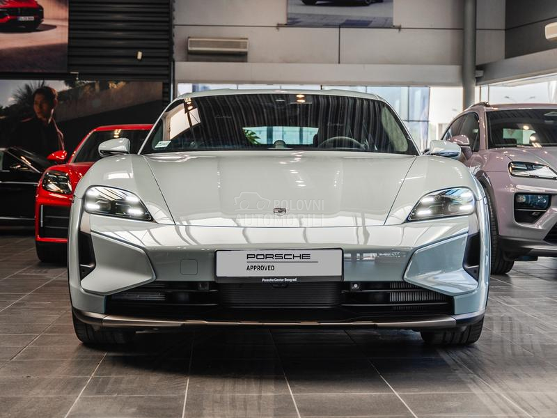 Porsche Taycan Turbo Cross Turismo