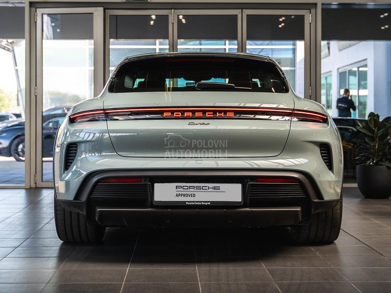 Porsche Taycan Turbo Cross Turismo