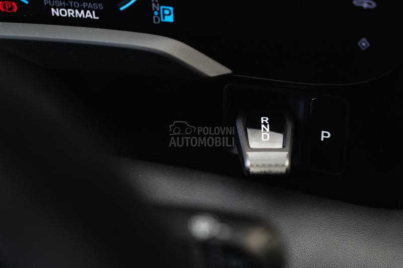 Porsche Taycan Turbo Cross Turismo