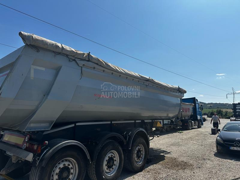 Schwarzmuller SK24 2 komada