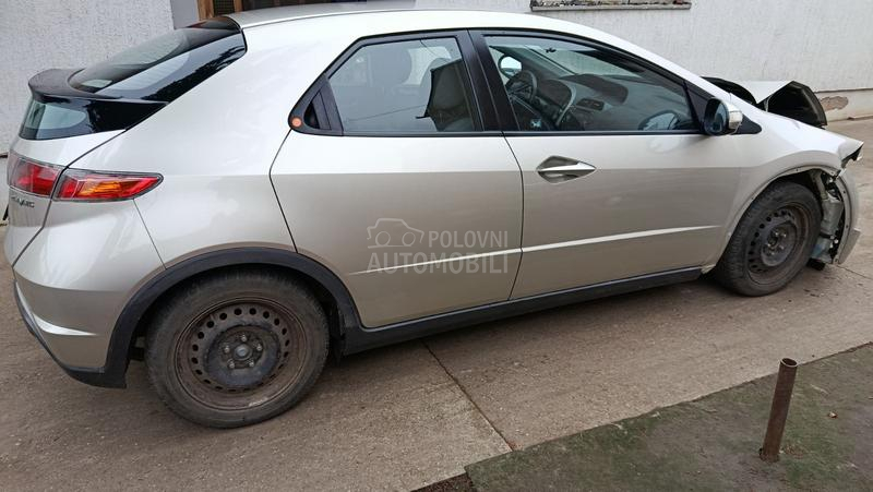 Honda Civic 1.8 sport