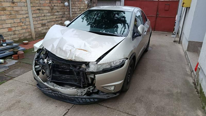 Honda Civic 1.8 sport