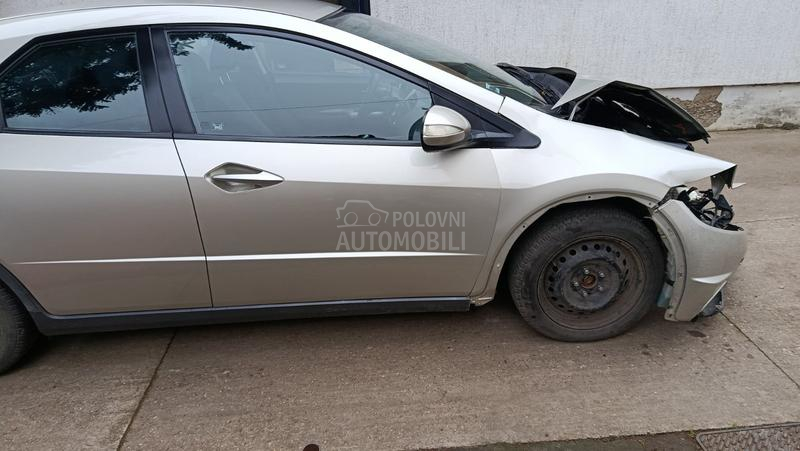 Honda Civic 1.8 sport