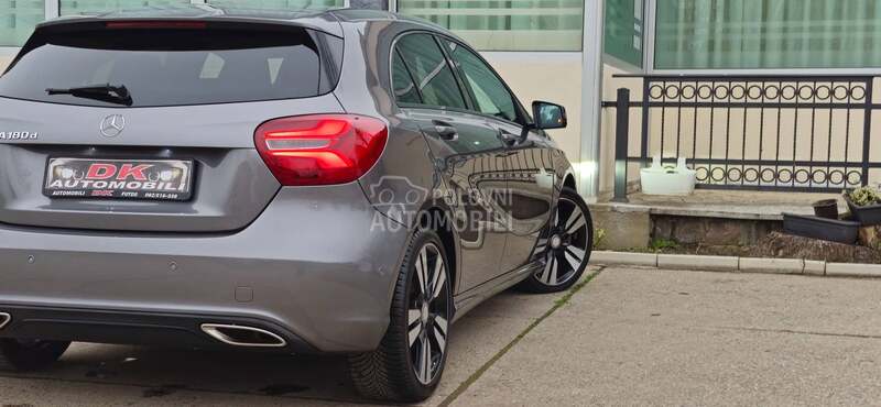 Mercedes Benz A 180 CDI/AMG-LINE/7G/AUTO