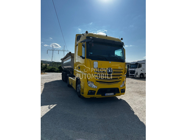 Mercedes Benz 1845 2 komada