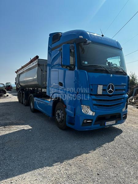 Mercedes Benz 1845 2 komada