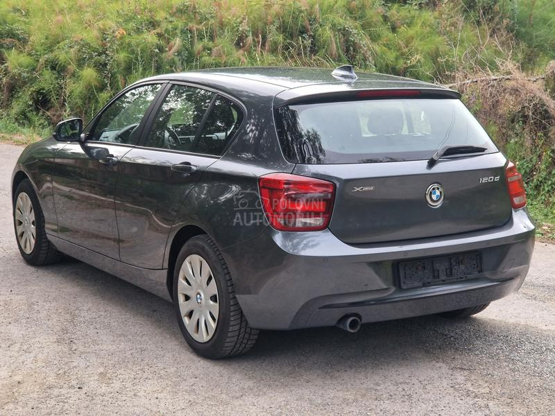 BMW 120 