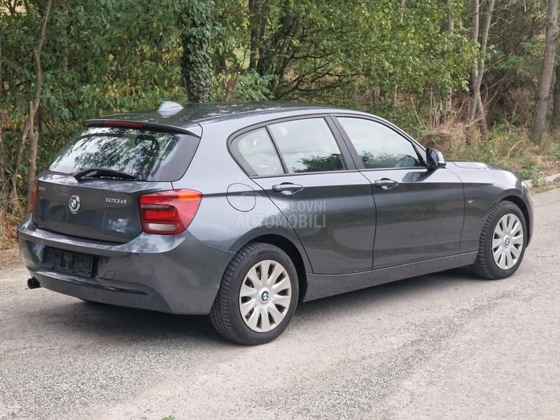BMW 120 