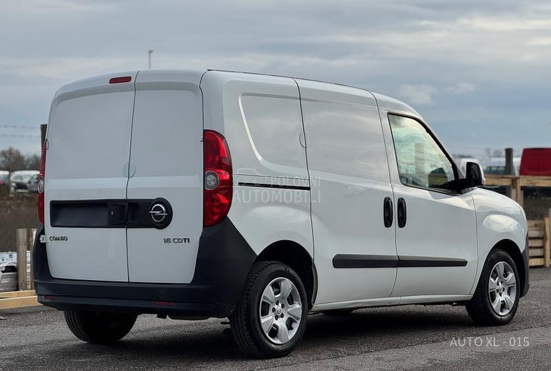 Opel Combo 1.6 CDTI // N.O.V