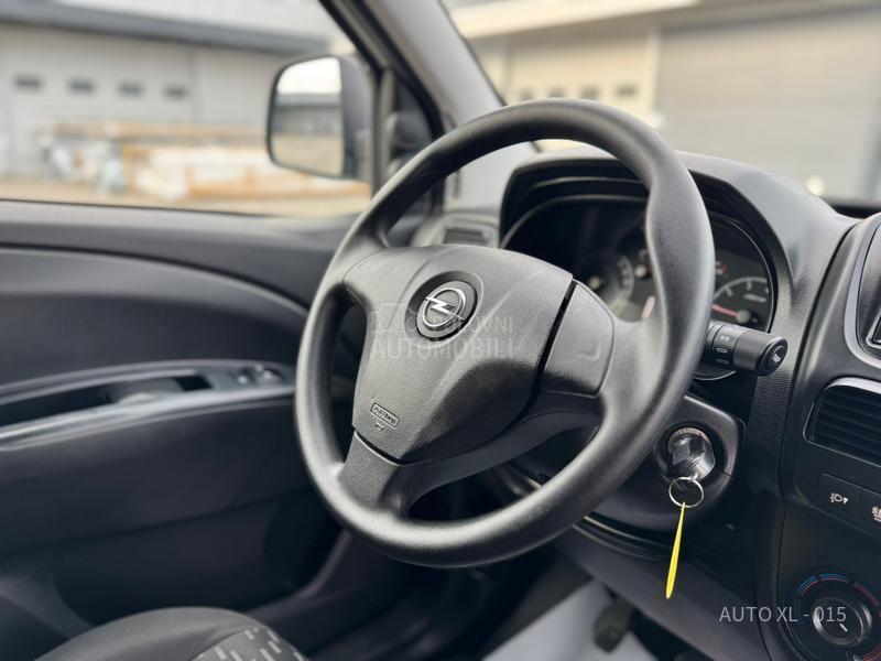 Opel Combo 1.6 CDTI // N.O.V