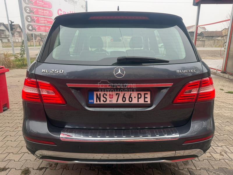 Mercedes Benz ML 250 