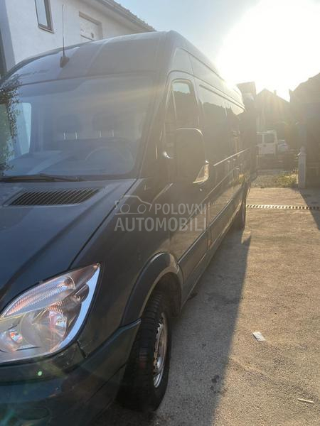 Mercedes Benz Sprinter 
