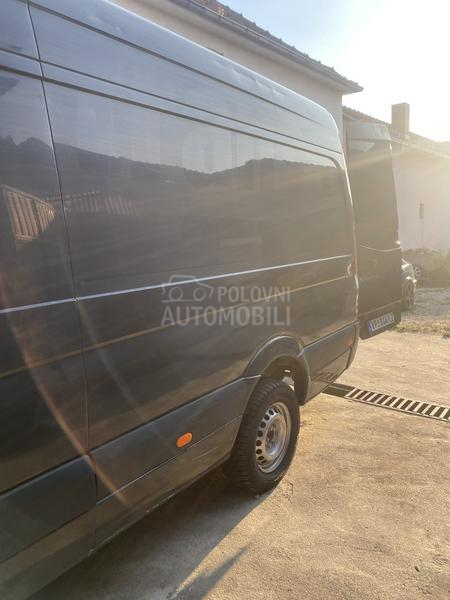 Mercedes Benz Sprinter 