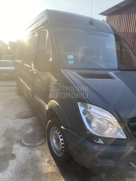Mercedes Benz Sprinter 