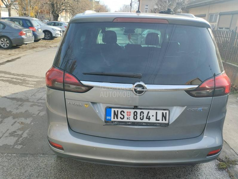 Opel Zafira 1.6 cng