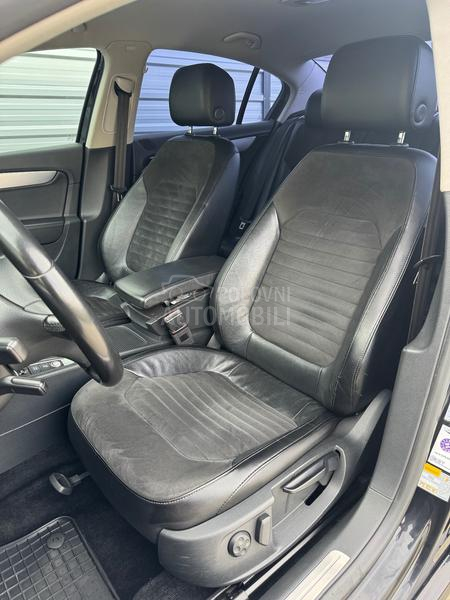 Volkswagen Passat B7 2.0 TDI