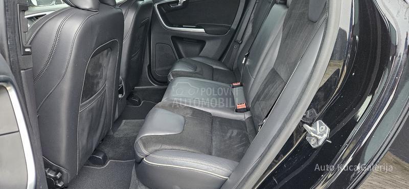 Volvo XC60 2.0 R desingn