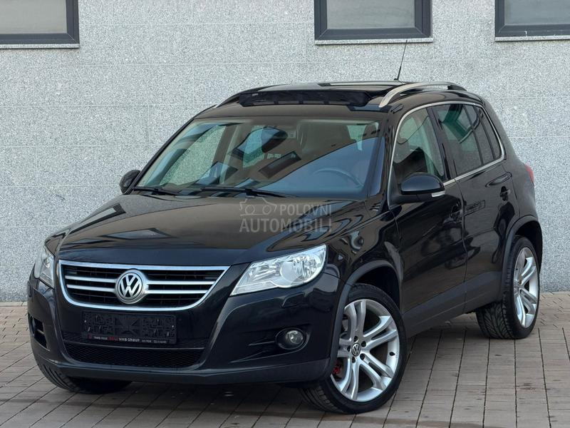 Volkswagen Tiguan SPORT STYLE  DSG 4X4