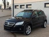 Volkswagen Tiguan SPORT STYLE  DSG 4X4