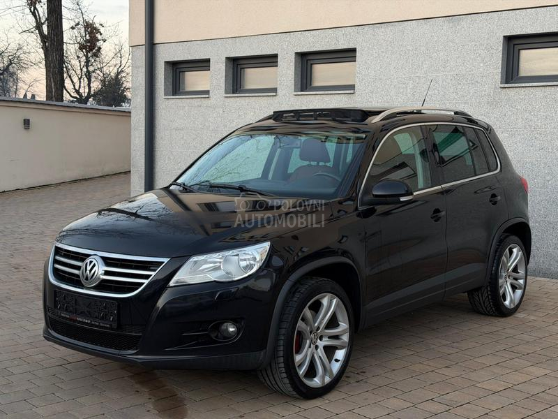 Volkswagen Tiguan SPORT STYLE  DSG 4X4