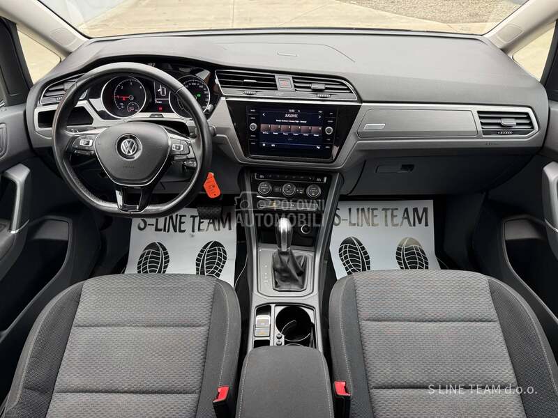 Volkswagen Touran 1.6 TDI/DSG/7S
