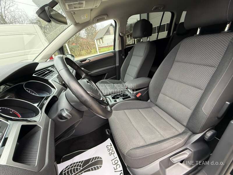 Volkswagen Touran 1.6 TDI/DSG/7S