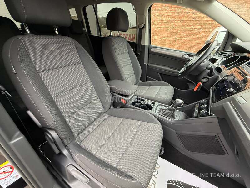 Volkswagen Touran 1.6 TDI/DSG/7S
