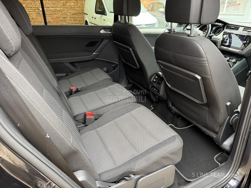 Volkswagen Touran 1.6 TDI/DSG/7S