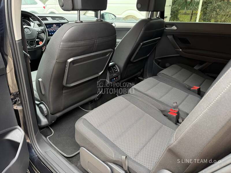 Volkswagen Touran 1.6 TDI/DSG/7S
