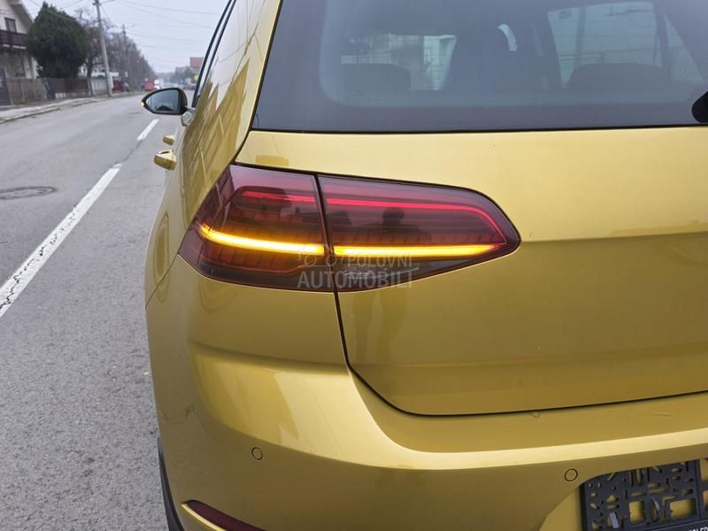 Volkswagen Golf 7 MATRIX KAMERA LED