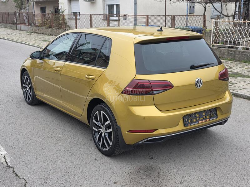 Volkswagen Golf 7 MATRIX KAMERA LED