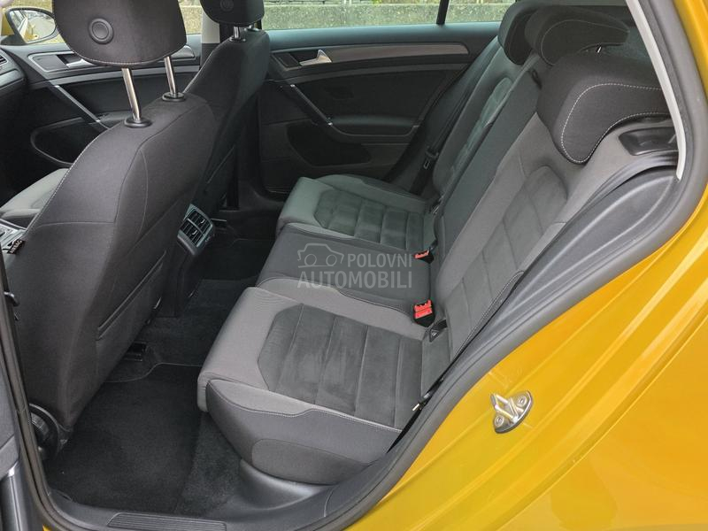 Volkswagen Golf 7 MATRIX KAMERA LED