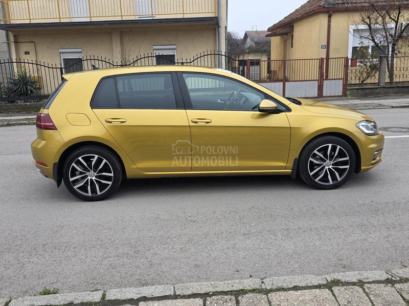 Volkswagen Golf 7 MATRIX KAMERA LED