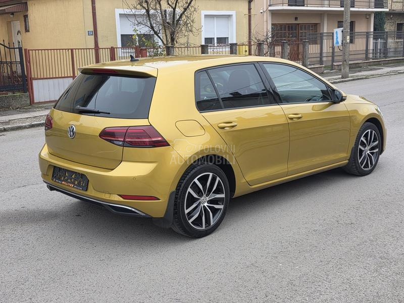 Volkswagen Golf 7 MATRIX KAMERA LED