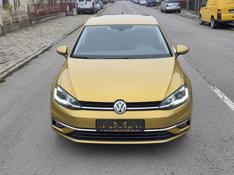 Volkswagen Golf 7 MATRIX KAMERA LED