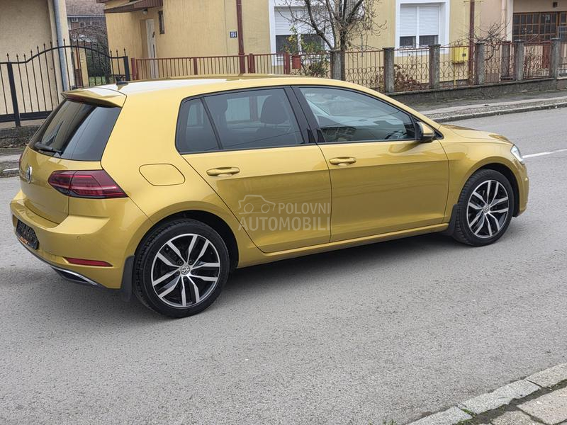 Volkswagen Golf 7 MATRIX KAMERA LED