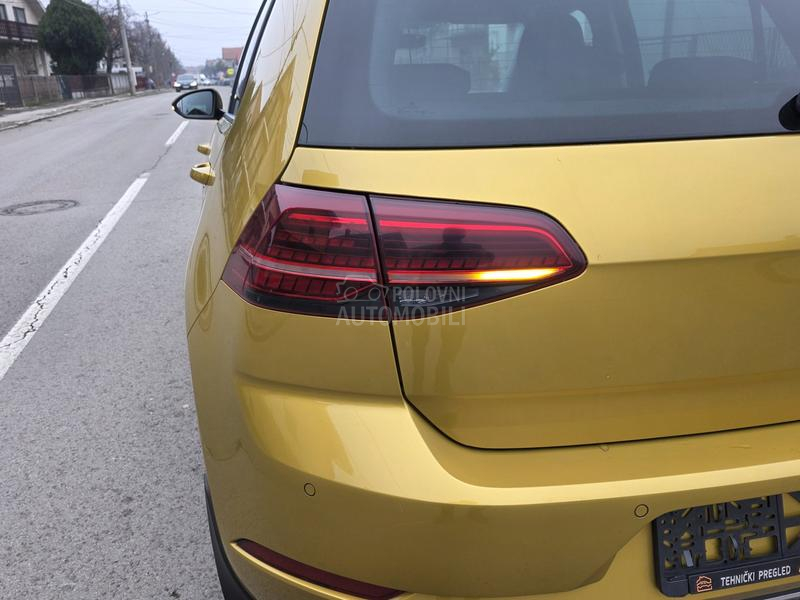 Volkswagen Golf 7 MATRIX KAMERA LED