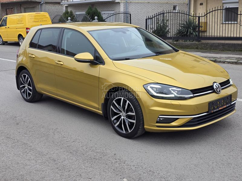 Volkswagen Golf 7 MATRIX KAMERA LED