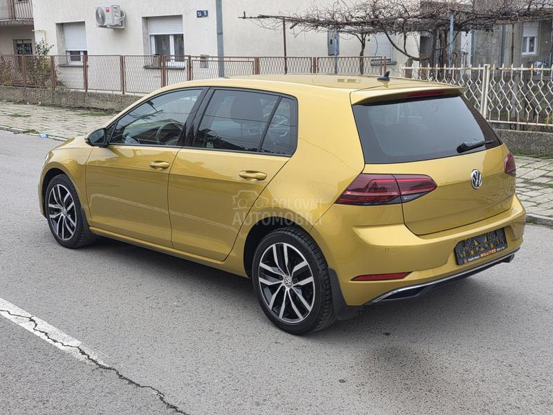 Volkswagen Golf 7 MATRIX KAMERA LED