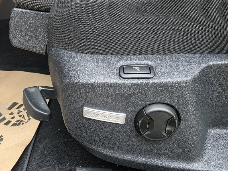 Volkswagen Golf 7 MATRIX KAMERA LED