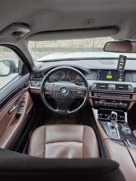 BMW 520 F11
