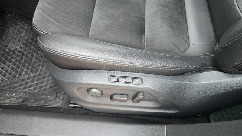 Volkswagen Sharan 2.0 TDI HIGHLINE