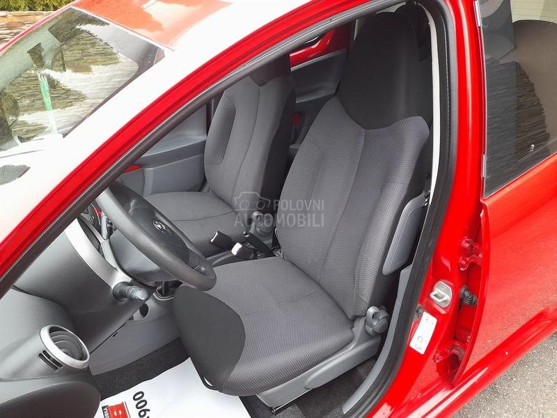 Toyota Aygo 1.0 UV0Z/CH