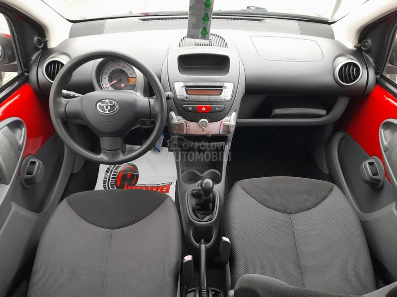 Toyota Aygo 1.0 UV0Z/CH