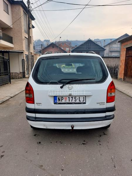 Opel Zafira opel zafira
