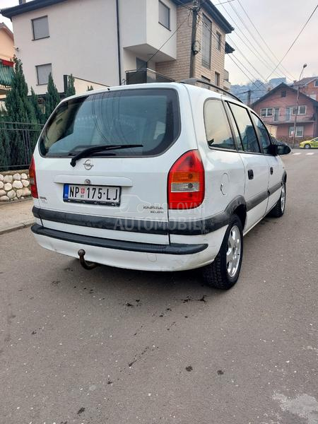 Opel Zafira opel zafira
