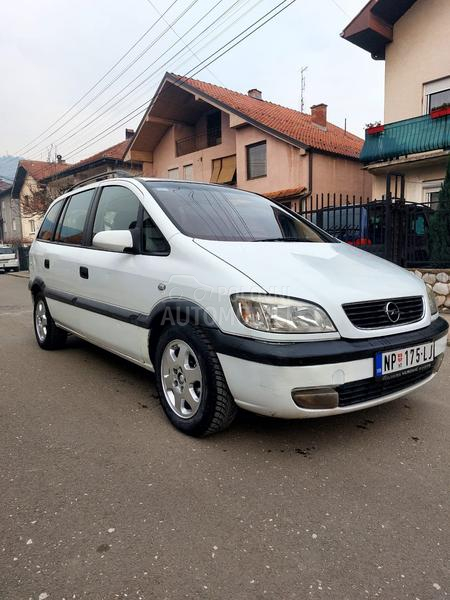 Opel Zafira opel zafira