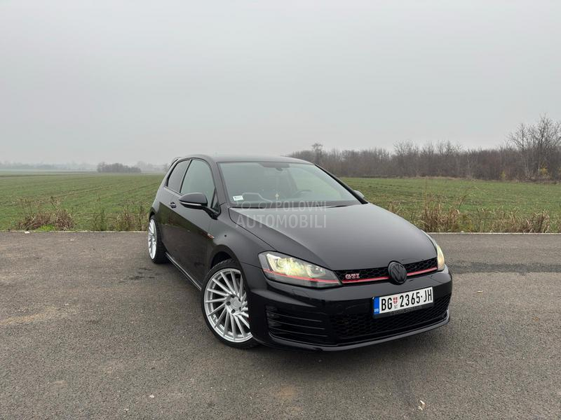 Volkswagen Golf 7 2.0 GTI PERFORMANCE